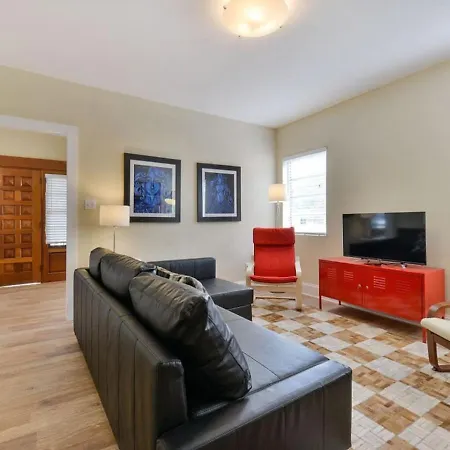 4Bed2Ba Historic Spacious Brickell Home With Hot Tub
